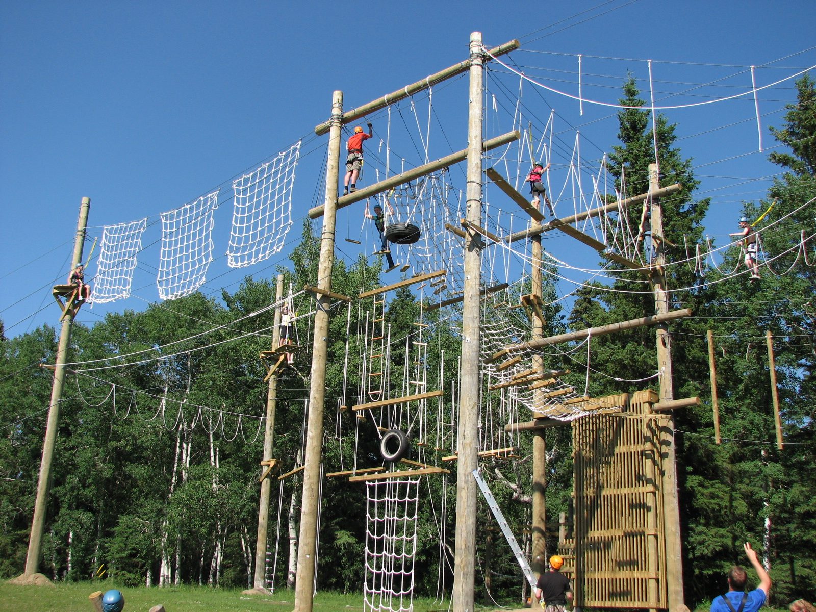 ropes-courses-teamworks